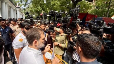 साहिल-लोचब-की-एफआईआर-दर्ज-होने-पर-मीडिया-से-मुखातिब-राहुल-गांधी।.j