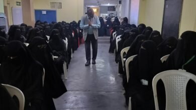 कानपुर के दलेलपुरवा में स्थित जामिया तुत तय्येबात अरबी कॉलेज में प्रशिक्षण देते सैयद सईद अहमद।